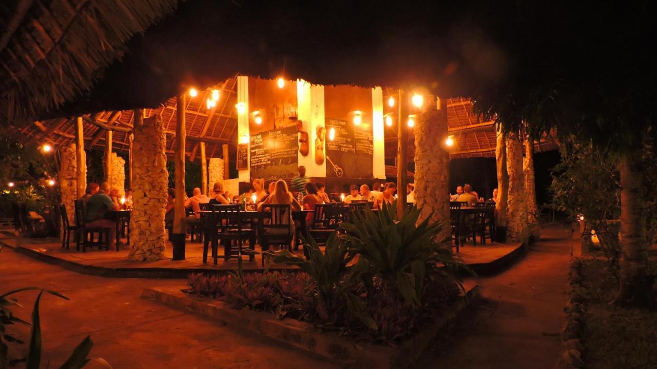 Paje By Night Bungalows Kültér fotó